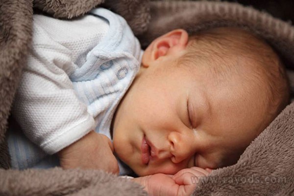 试管出生的婴儿和正常受孕婴儿有什么不同？