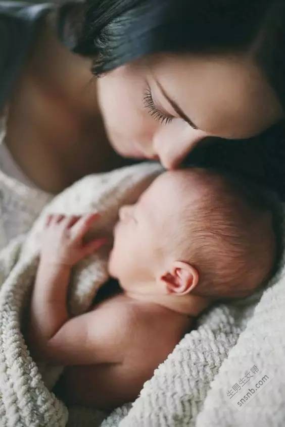 ＂第一代试管婴儿和第二代试管婴儿之间的区别。
